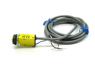 NEW BANNER SM31RPD MINI BEAM SENSOR