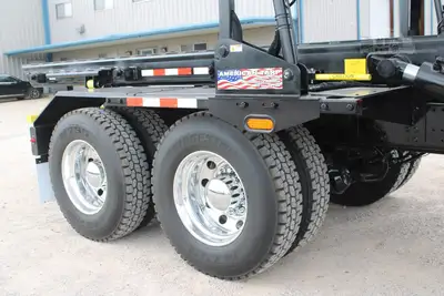 New | in-Stock 2026 MACK GRANITE 64BR Rolloff Trucks Texas US | Roll Off Truck World #1491911