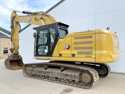 USED 2019 Caterpillar 330