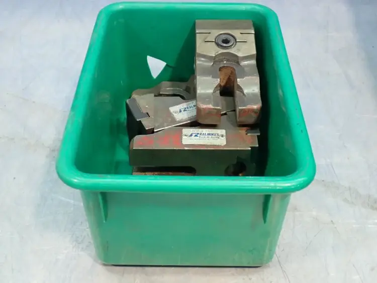 Used RALMIKE'S TOOLARAMA 071160 Tooling & Accessories (Other) Ohio US | HGR 24 #941380