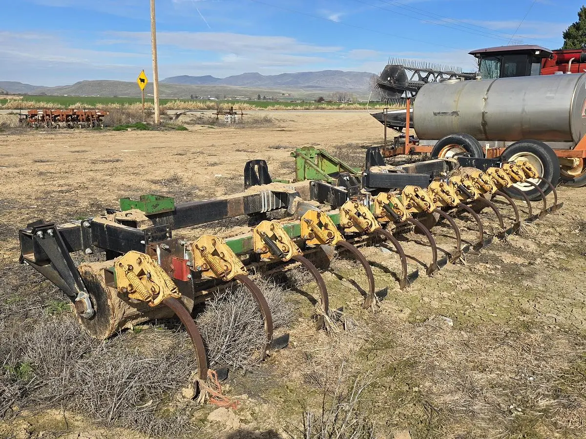 USED SCHLAGEL TOOLBAR 12R22