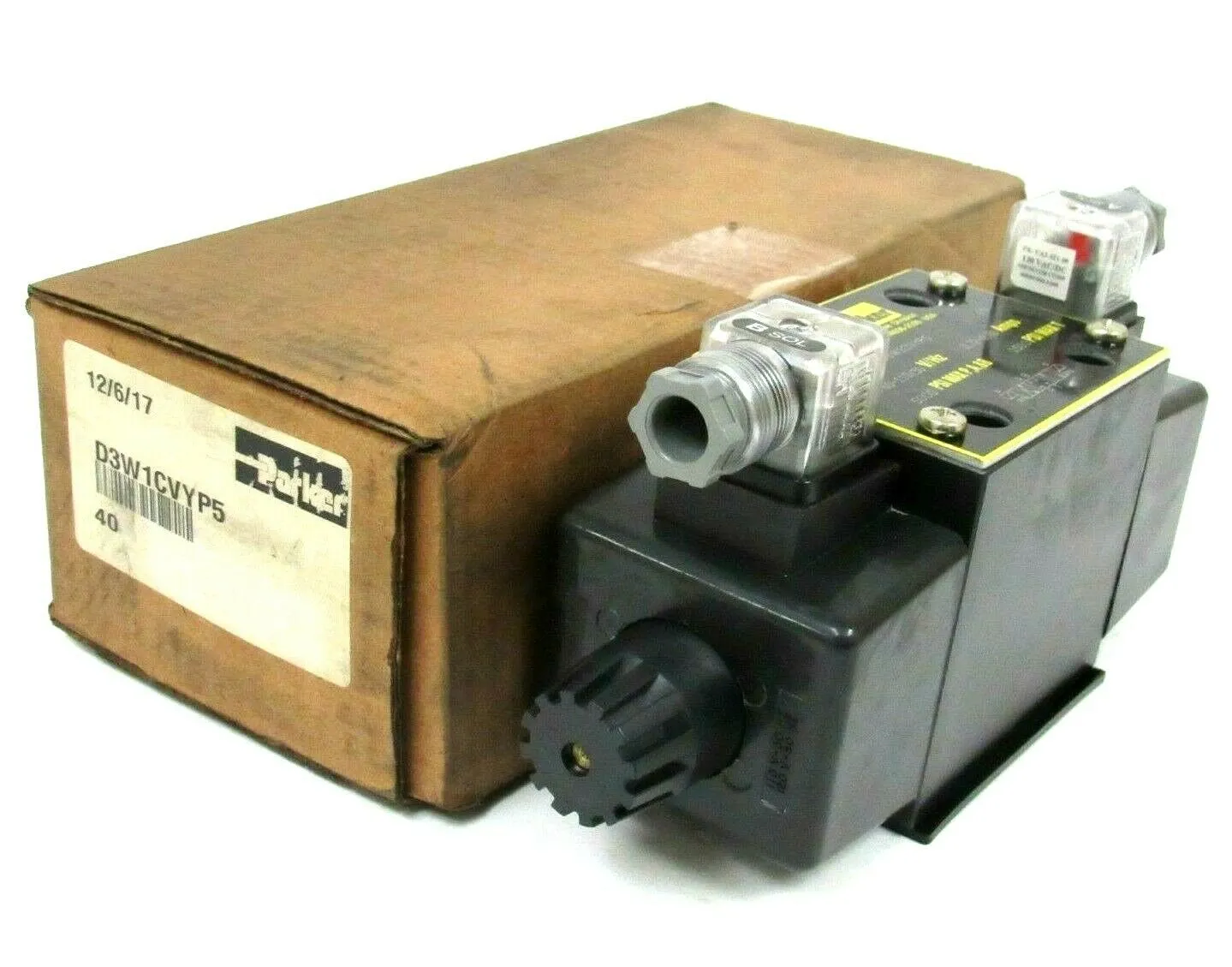 NEW PARKER D3W1CVYP5 CONTROL VALVE