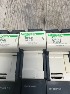 SCHNEIDER DF141 Electrical/PLC/Automation | ESS Industrial Equipment Sales (5)
