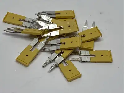 1492-CJK6-2 | Allen Bradley  Ser A Plug In Center Jumper LOT OF 14 - New Other