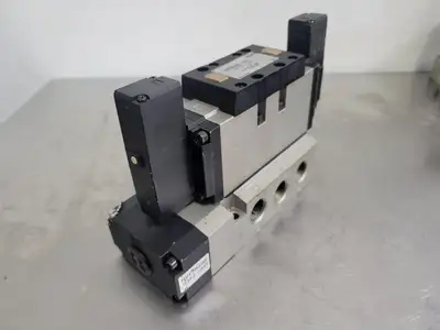NEW SMC NVFS5200-5FZ-04T