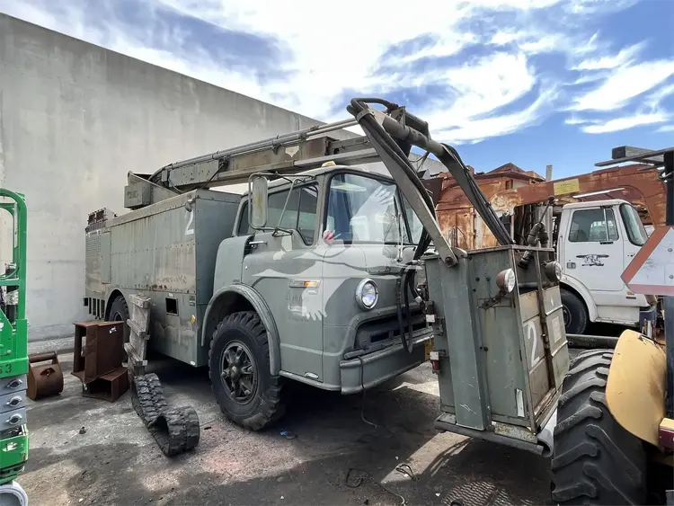 Used 1987 FORD C800 Service & Utility Trucks California US | Lillo Machinery #1403823