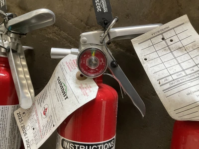 Used _UNKNOWN_ _UNKNOWN_ Fire Extinguishers Michigan US | Miedema Asset Management Group #1487847