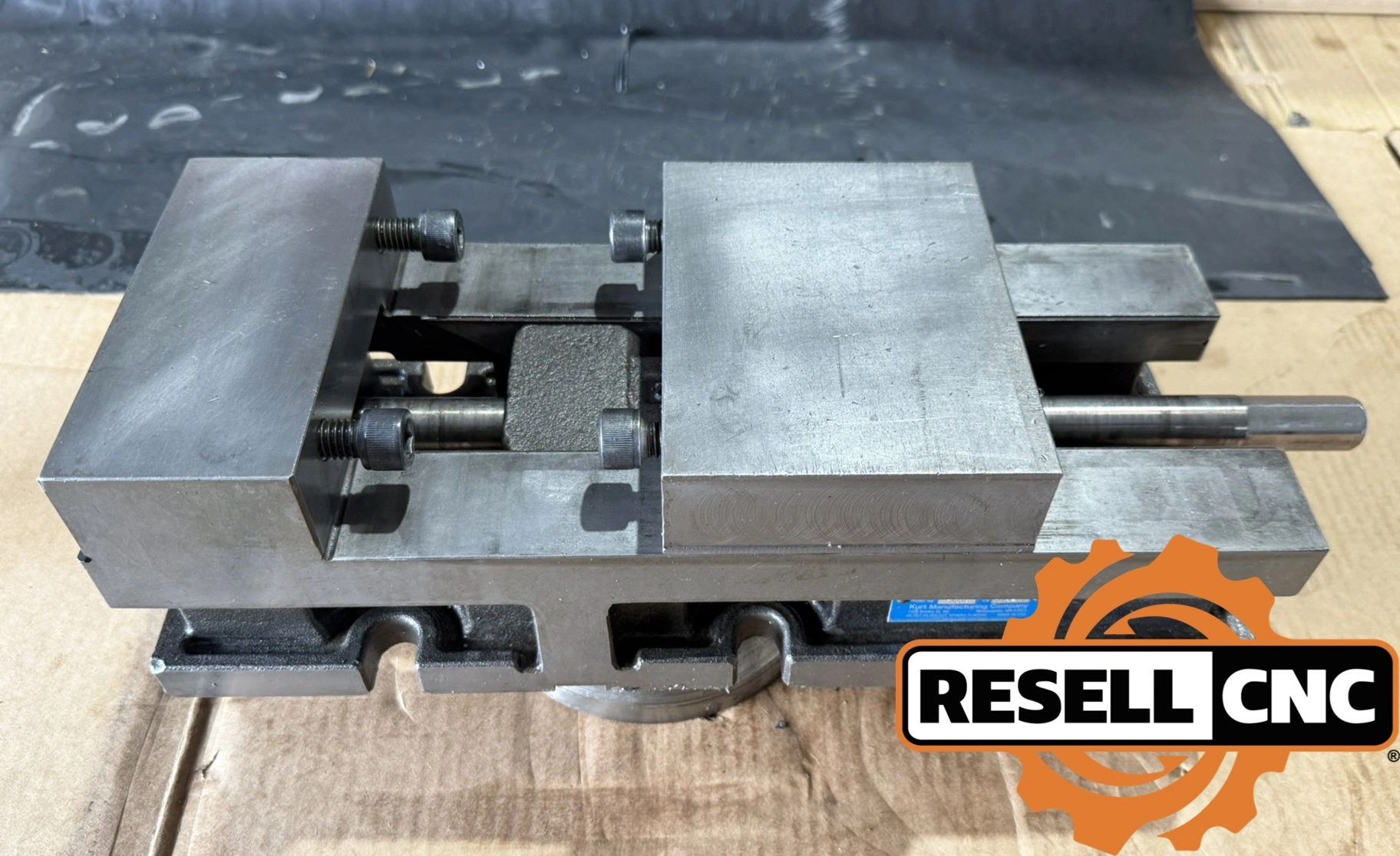 USED Kurt 3600V Vise