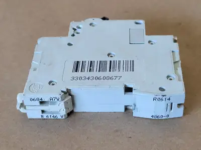 Used MERLIN GERIN 60687 Switchgears British Columbia CA | Lenmark #238923