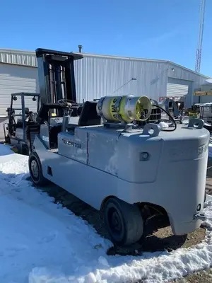 USED CATERPILLAR T200