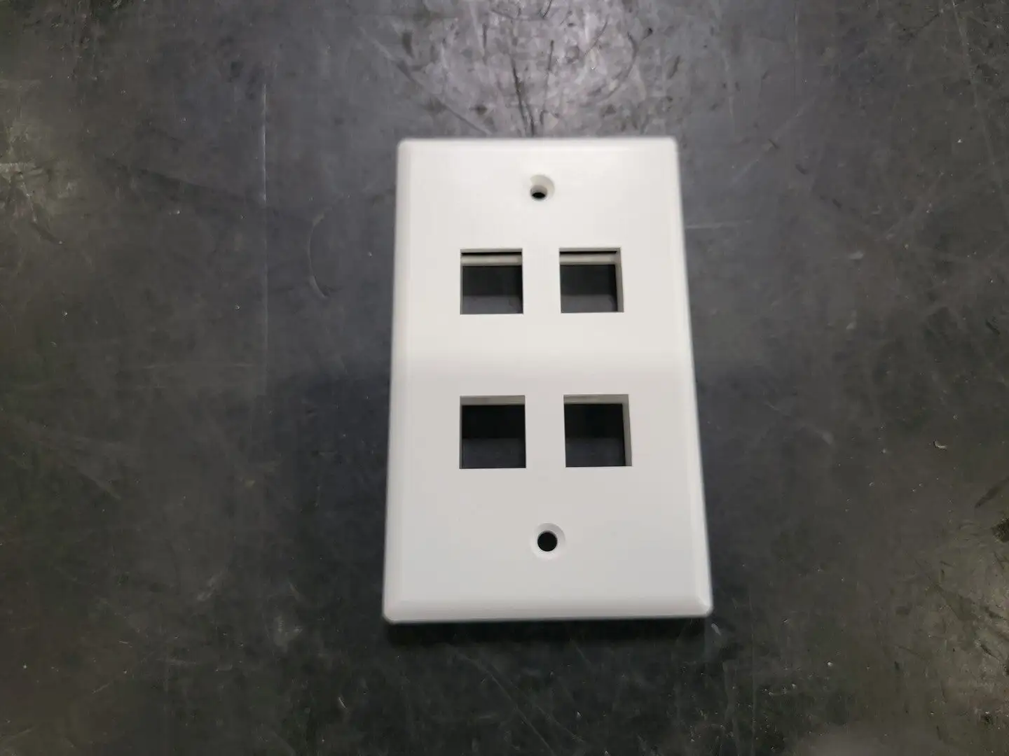 NEW LEVITON 41080-4WL