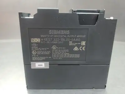 USED Siemens SIMATIC S7-300 Digital Output Module