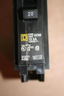 USED SQUARE D HOM120