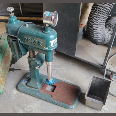 Used DENVER - JOY _UNKNOWN_ Lab Mixers British Columbia CA | Savona Equipment LTD #1345132