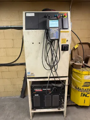 2006 FANUC ARC MATE 100IBE Robotic Welders | ListingHippo (6)
