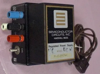 QTY. 1. SEMI CONDUCTOR CIRCUITS INC. REGULATED POW...