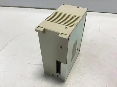 USED OMRON C200HW-PA204