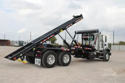 New | in-Stock 2026 MACK GRANITE 64BR Rolloff Trucks Texas US | Roll Off Truck World #1491911