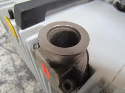 Pfeiffer UNO-016-B Rotary Vane Vacuum Pump .74 HP 265/460V 60 Hz