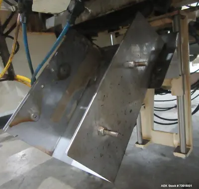 Used HAYSSEN ULTIMA 8-1 Net Weigh Filler Scale Vertical Form & Fill Illinois US | Aaron Equipment #760649
