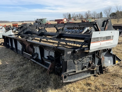 (1) Allis-Chalmers, 20' grain head with steel tines, for parts or repair only, S/N NE-03115N.