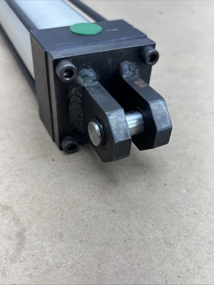 NEW Numatics P7EF-12A1C-AAA0B