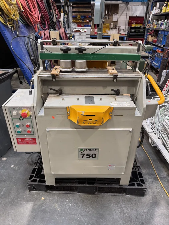 Used _UNKNOWN_ 750 Woodworking Moulders | Coast Machinery Group #875341