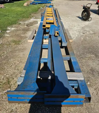 USED 2015 GORBEL 4000 LB FREESTANDING CRANE