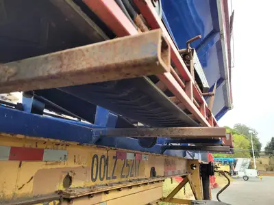 USED 2003 CANAMERICAN STONE SPREADER SOIL KING XL19