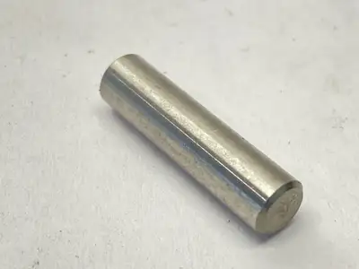 USED VALUE COLLECTION DOWEL PIN 1/4" DIAMETER 1" LENGTH SS 18-8 LOT OF 72