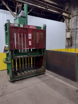 72" X 30" PHILADELPHIA TRAMRAIL PTR MODEL #7230 VERTICAL HYDRAULIC CARDBOARD BALER: STOCK #18052