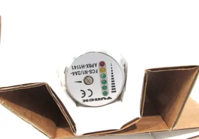 NEW TURCK FCS-N1/2A4-AP8X-H1141 FLOW MONITOR 6871004 FCSN12A4AP8XH1141