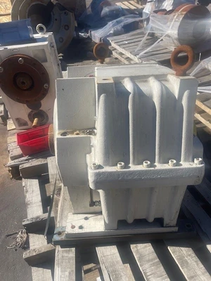 2017 DAVIS STANDARD 3.5" GEAR BOX Extrusion Other, Extruder Gearbox | Mark One Machinery (4)