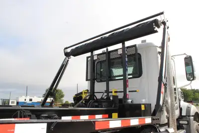 New | in-Stock 2026 MACK GRANITE 64BR Rolloff Trucks Texas US | Roll Off Truck World #1491904