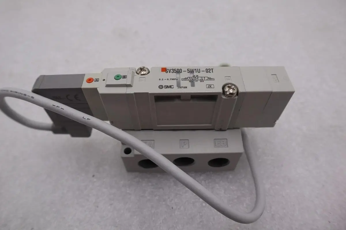 SMC SV3500-5W1U-02T / SV35005W1U02T (BRAND NEW) 18 AVAILABLE STOCK S-389