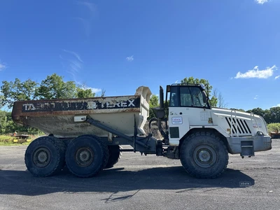 Used 2010 TEREX TA300 Dump trucks New York US | Abele Tractor #1341517