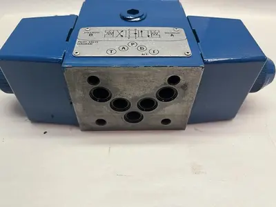 USED VICKERS 02-119590