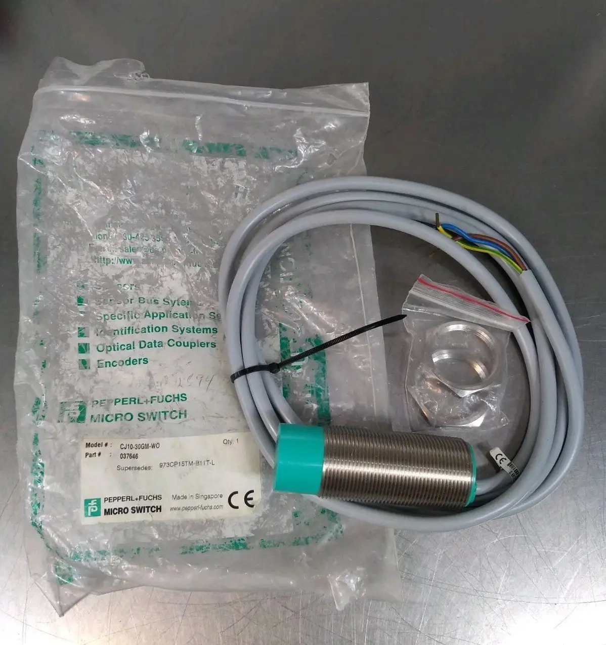 Pepperl Fuchs CJ10-30GM-WO Proximity Switch Loc5D36