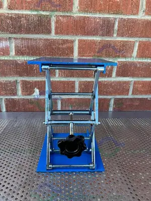 Unknown 8" x 8" x 12" Table-Top Lab Jack
