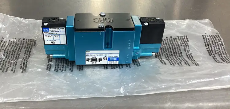 Used MAC VALVES INC _UNKNOWN_ Valves/Fittings | Palmetto Automation #1155976