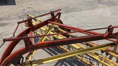 USED NEW HOLLAND ROLABAR 258