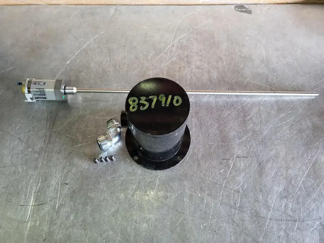 USED BALLUFF BTL214J