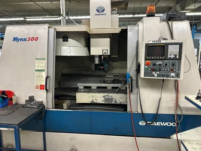 2000 DAEWOO MYNX 500 Vertical Machining Centers | Machinery Resources International (3)