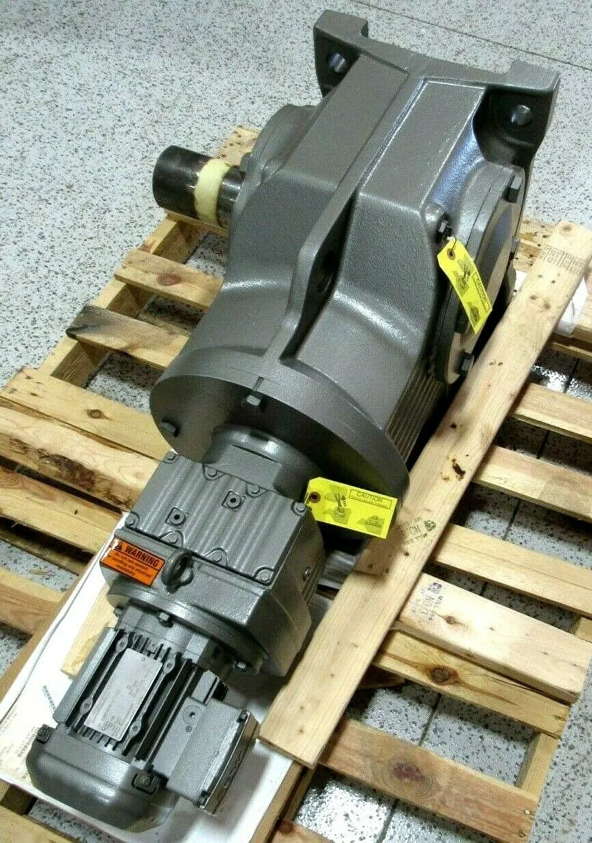 NEW SEW EURODRIVE K107R77DRS80S6/DH GEARMOTOR RATIO 12211:1 3/4HP 3-5/8" DIA.