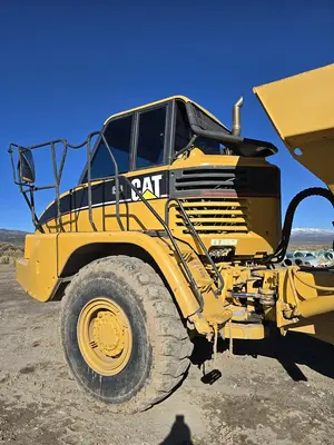 USED CATERPILLAR 730