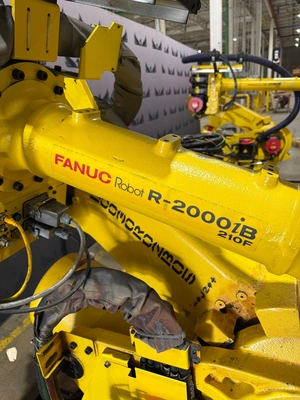 FANUC R‑2000iB/210F Complete with R‑30iB Controller and Leoni Dress Pack USED
