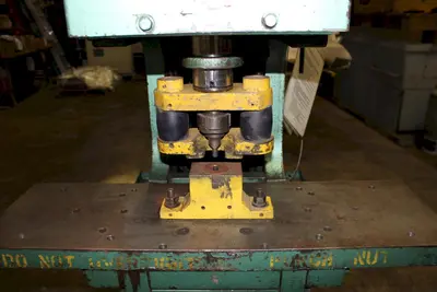 USED PIRAHNA P1165