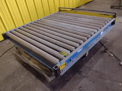 3,000 LBS X 48" X 48" ROTO-MAX HYDRAULIC SCISSOR LIFT TABLE W/ ROTARY LEWCO ROLLER CONVEYOR TOP, 110 VOLT: STOCK #20878