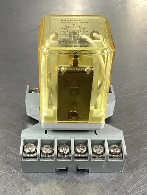 USED IDEC RR3PA-U