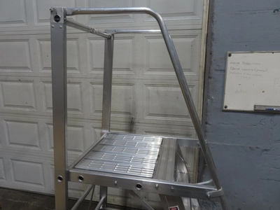 Rolling Work Platform with Stairway, 4'